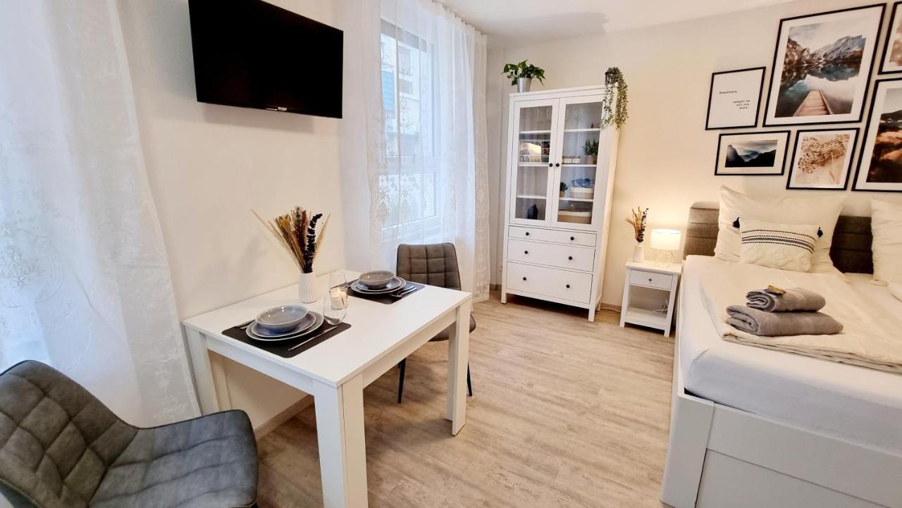 Stadtgarten-Studios - Im Zentrum Mit Parkplatz Weingarten  Ngoại thất bức ảnh